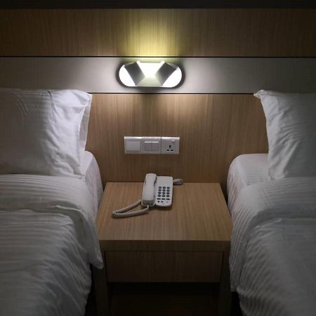 Walk In Hotel Kota Kinabalu Extérieur photo